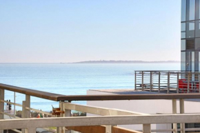 Eden On The Bay 118 by HostAgents
